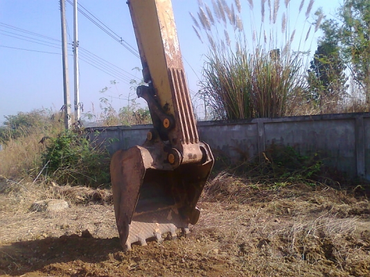 ขายด่วน..รถขุด KOMATSU PC200-3 รถสวย ทรงดี พร้อมใช้งานสุดขีด!.