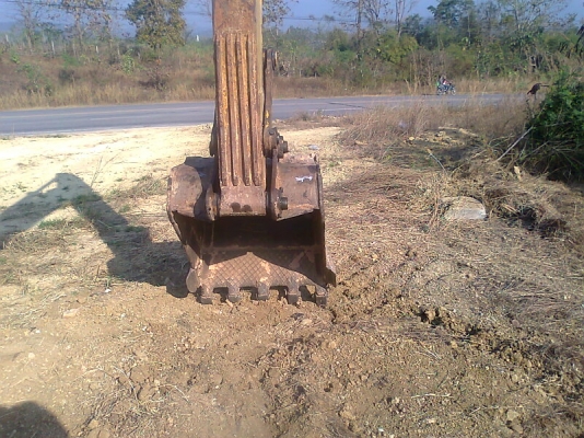 ขายด่วน..รถขุด KOMATSU PC200-3 รถสวย ทรงดี พร้อมใช้งานสุดขีด!.