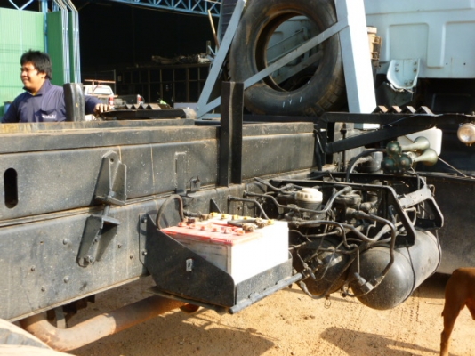 แสงฟ้าเต้นรถ///ขาย10ล้อดั้ม2เพลา ร็อกกี้195 กระบะดั้มสามมิตร สภาพสวย