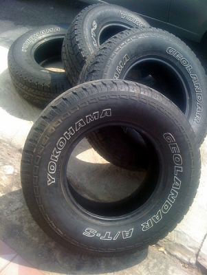 ขายยาง YOKOHAMA  ขอบ 16  ปี 09