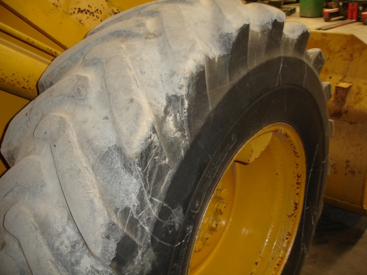 ถึงไทยแล้ว KOMATSU 510 กรองเดี่ยว สภาพสวยมาก นำเข้าจากญี่ปุ่น ขายถูกครับ