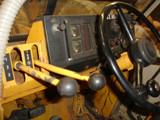 ถึงไทยแล้ว KOMATSU 510 กรองเดี่ยว สภาพสวยมาก นำเข้าจากญี่ปุ่น ขายถูกครับ