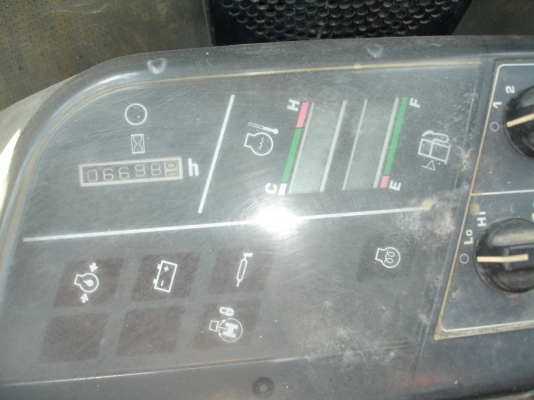 ถึงไทยแล้วครับ PC60-7 นำเข้าจากญี่ปุ่น พร้อมไลน์หัวเจาะ ขายถูกครับคันนี้