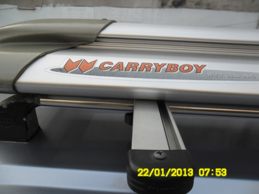 ขายแร็คหลังคารถ ยี่ห้อ CARREBOY ของจากศูนย์เลยคราฟ ใส่มาแค่ 1 ปีคราฟ