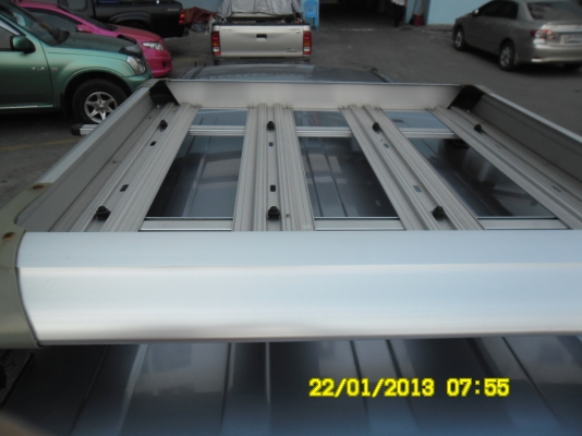 ขายแร็คหลังคารถ ยี่ห้อ CARREBOY ของจากศูนย์เลยคราฟ ใส่มาแค่ 1 ปีคราฟ
