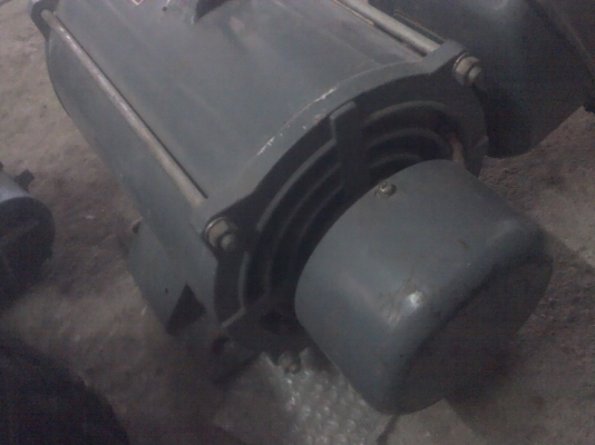 มอเตอร์มิตซูบิชิ 3 แรงม้า ไฟ้บ้าน 220 V สภาพพร้อมใช้ ผ่านการใช้งานมาน้อย มอเตอร์มิตซูบิชิ 3 แรงม้า ไฟ้บ้าน 220 V สภาพพร้อมใช้ ผ่านการใช้งานมาน้อย