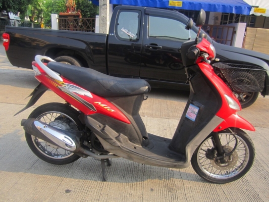 ขาย ด่วน mio ปี46ปลายปี เครื่องดีเดิมๆสีสวย ชุดโอนครบ