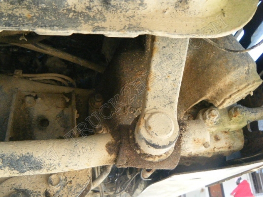 รถบรรทุก 6 ล้อดั๊มพ์ ยี่ห้อ ISUZU 100 แรงม้า