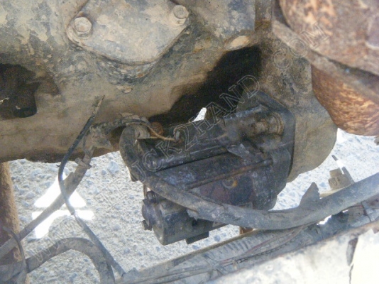 รถบรรทุก 6 ล้อดั๊มพ์ ยี่ห้อ ISUZU 100 แรงม้า