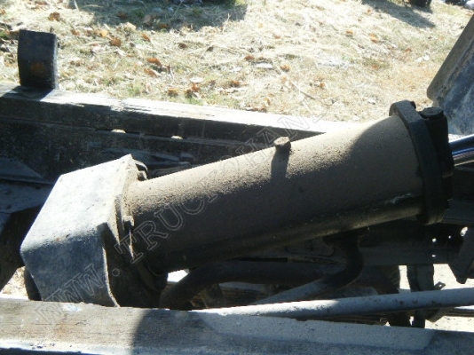 รถบรรทุก 6 ล้อดั๊มพ์ ยี่ห้อ ISUZU 100 แรงม้า