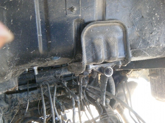 รถบรรทุก 6 ล้อดั๊มพ์ ยี่ห้อ ISUZU 100 แรงม้า