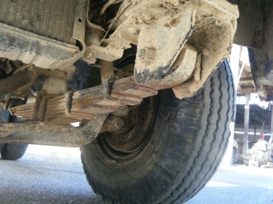 รถบรรทุก 6 ล้อดั๊มพ์ ยี่ห้อ ISUZU 100 แรงม้า