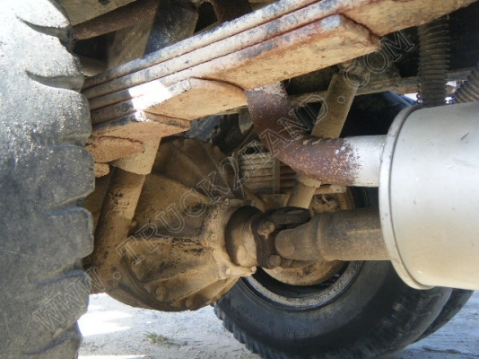 รถบรรทุก 6 ล้อดั๊มพ์ ยี่ห้อ ISUZU 100 แรงม้า