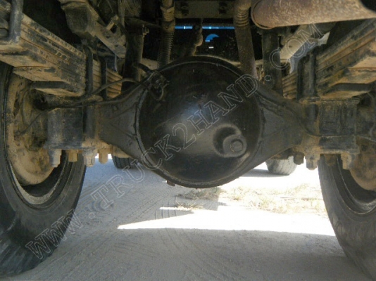 รถบรรทุก 6 ล้อดั๊มพ์ ยี่ห้อ ISUZU 100 แรงม้า