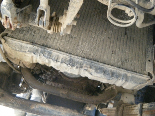 รถบรรทุก 6 ล้อดั๊มพ์ ยี่ห้อ ISUZU 100 แรงม้า