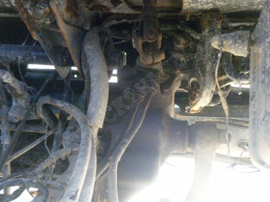 รถบรรทุก 6 ล้อดั๊มพ์ ยี่ห้อ ISUZU 100 แรงม้า