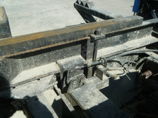 รถบรรทุก 6 ล้อดั๊มพ์ ยี่ห้อ ISUZU 100 แรงม้า