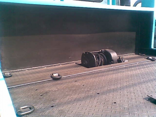 ขายรถสไลด์อีซูซุ 6 ล้อ สภาพดี  พร้อมทะเบียน พร้อมใช้งาน ทะเบียนบรรทุกเฉพาะกิจ