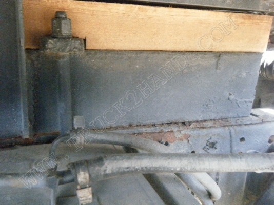 รถบรรทุก 6 ล้อดั๊มพ์ ยี่ห้อ ISUZU รุ่น NKR 88 แรงม้า