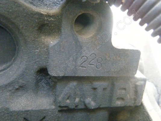 รถบรรทุก 6 ล้อดั๊มพ์ ยี่ห้อ ISUZU รุ่น NKR 88 แรงม้า