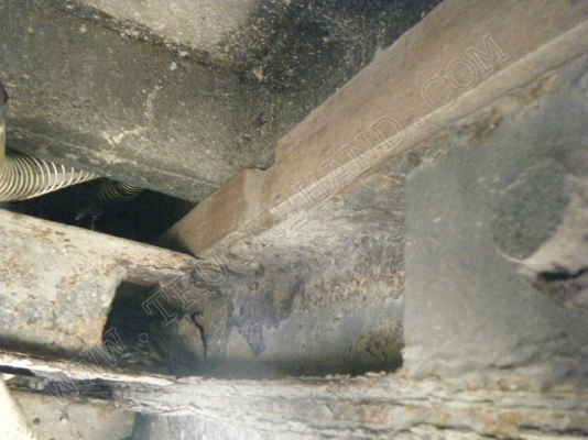 รถบรรทุก 6 ล้อดั๊มพ์ ยี่ห้อ ISUZU รุ่น NKR 88 แรงม้า