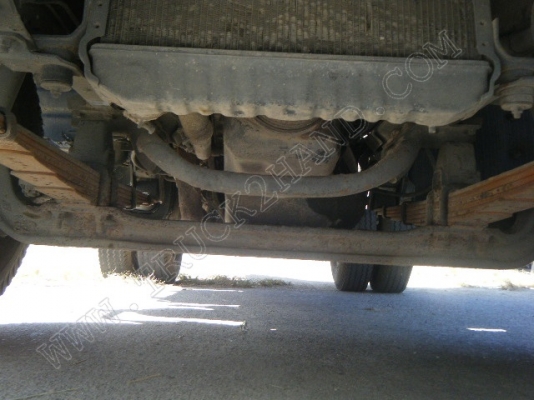 รถบรรทุก 6 ล้อดั๊มพ์ ยี่ห้อ ISUZU รุ่น NKR 88 แรงม้า