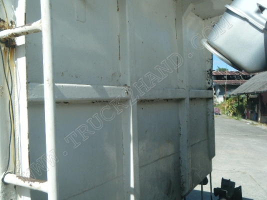 รถบรรทุก 6 ล้อดั๊มพ์ ยี่ห้อ ISUZU รุ่น NKR 88 แรงม้า