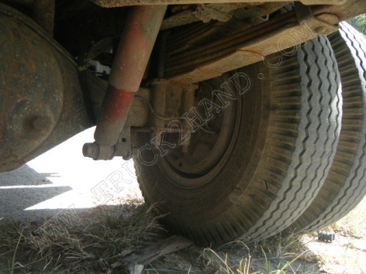 รถบรรทุก 6 ล้อดั๊มพ์ ยี่ห้อ ISUZU รุ่น NKR 88 แรงม้า