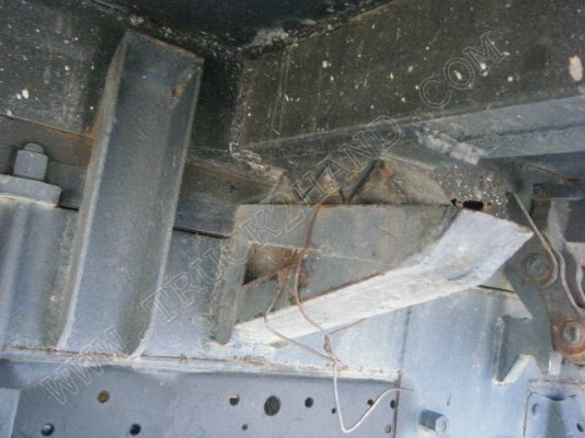 รถบรรทุก 6 ล้อดั๊มพ์ ยี่ห้อ ISUZU รุ่น NKR 88 แรงม้า