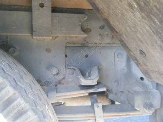 รถบรรทุก 6 ล้อดั๊มพ์ ยี่ห้อ ISUZU รุ่น NKR 88 แรงม้า