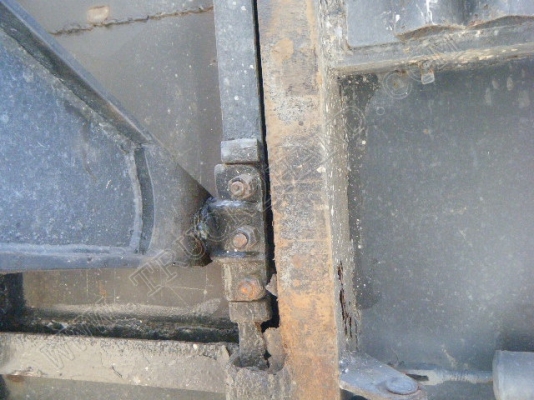 รถบรรทุก 6 ล้อดั๊มพ์ ยี่ห้อ ISUZU รุ่น NKR 88 แรงม้า