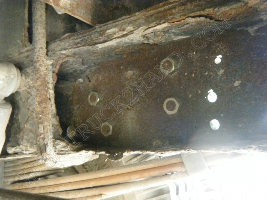 รถบรรทุก 6 ล้อดั๊มพ์ ยี่ห้อ ISUZU รุ่น NKR 88 แรงม้า