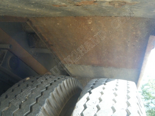 รถบรรทุก 6 ล้อดั๊มพ์ ยี่ห้อ ISUZU รุ่น NKR 88 แรงม้า