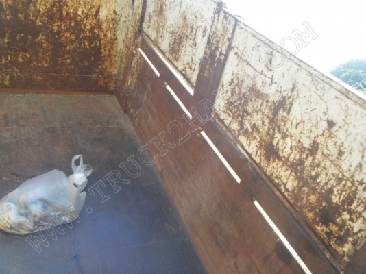 รถบรรทุก 6 ล้อดั๊มพ์ ยี่ห้อ ISUZU รุ่น NKR 88 แรงม้า