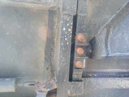 รถบรรทุก 6 ล้อดั๊มพ์ ยี่ห้อ ISUZU รุ่น NKR 88 แรงม้า