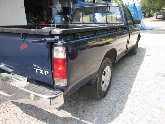 Nissan Frontier ตอนเดียว ปี 2001 สภาพพร้อมใช้งานครับ Nissan Frontier ตอนเดียว ปี 2001 สภาพพร้อมใช้งานครับ