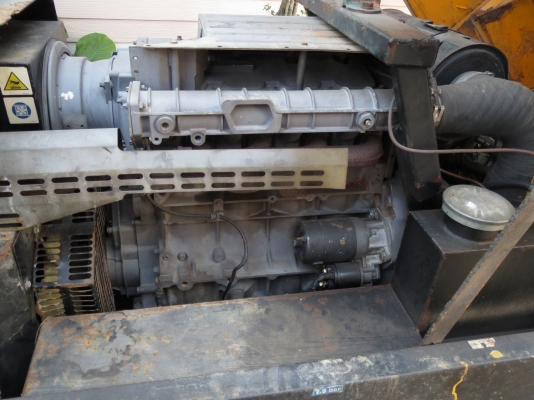 เครื่อปั๊มลม INGERSOLL RAND PORTABLE AIR COMPRESSOR p180