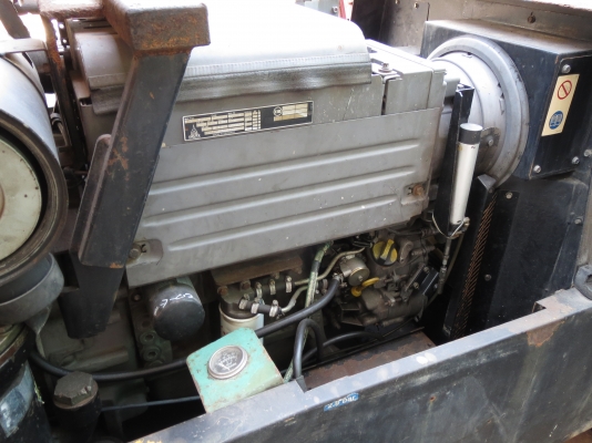 เครื่อปั๊มลม INGERSOLL RAND PORTABLE AIR COMPRESSOR p180