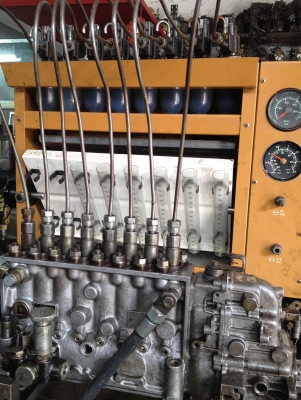 ขายเครื่องเช็คปั๊ม BOSCH 604 8 สูบ ขายเครื่องเช็คปั๊ม BOSCH 604 8 สูบ