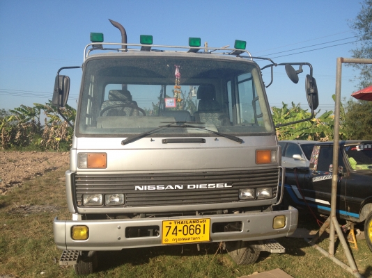 ขายหัวลาก 6 ล้อ นิสสัน CPA 180 แรงม้า