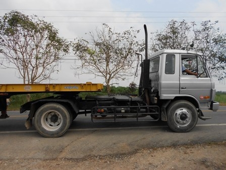 ขายหัวลาก 6 ล้อ นิสสัน CPA 180 แรงม้า