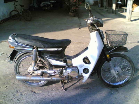 ขายดรีมคุรุสภา(ดำ)เล่มทะเบียนพร้อมชุดโอนรถเดิมเครื่องดีอะไหร่เดิมขาย 9500 บาท