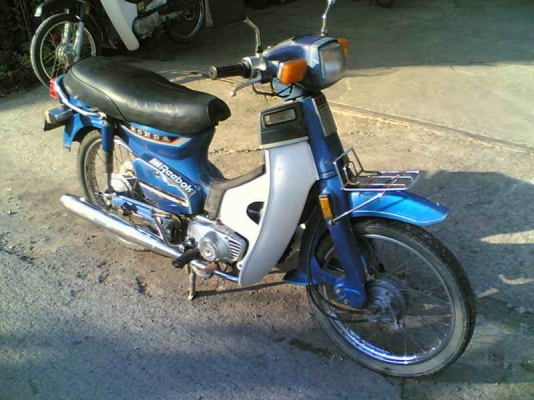 ขายC700cdi(น้ำเงิน)เล่มทะเบียนอย่างเดียวเครื่องดีอะไหร่ครบขาย 7500 บาท