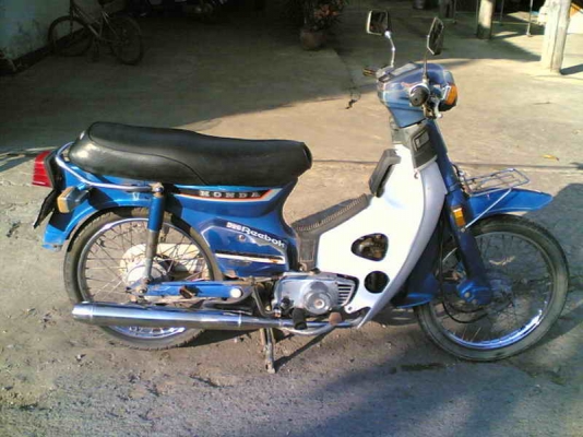 ขายC700cdi(น้ำเงิน)เล่มทะเบียนอย่างเดียวเครื่องดีอะไหร่ครบขาย 7500 บาท