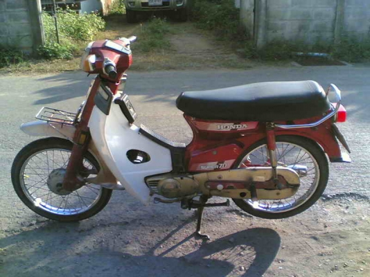 ขายC700cdi(แดง)เล่มทพเบียนพร้อมชุดโอนเครื่องดีอะไหร่เดิมครบขาย 8500 บาท