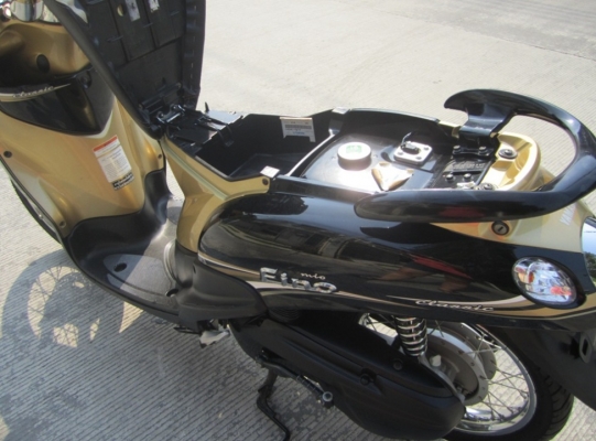 Yamaha New Fino Classic รุ่น Top ลายใหม่ สภาพสวย ครึ่งปีในราคาสุดคุ้ม  บาทเท่านั้น