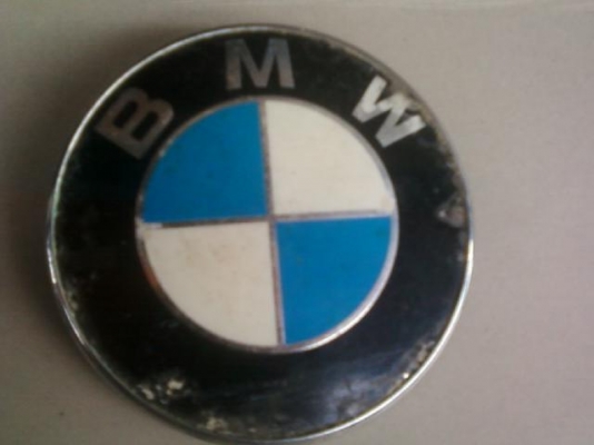 *** ขายเหมากองโลโก้ของแท้ติดกระจัง นิสสัน ดัสสัน bmw อื่นๆ***