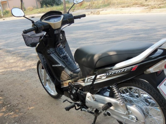 ขายฮอนด้าเวฟ 125i สตาร์ทมือ ราคาต่อลองได้คับ