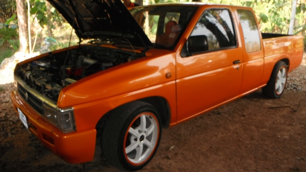 นิสสัน บิ๊กเอ็ม นิสสัน บิ๊กเอ็ม