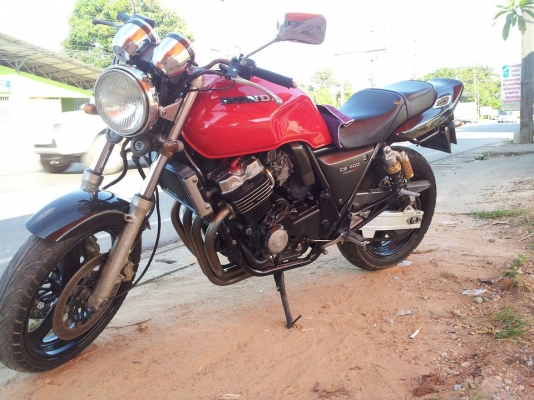 ซุปเปอโฟ400